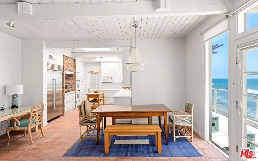 24216 Malibu Road, Malibu, California 90265 home-pic-25