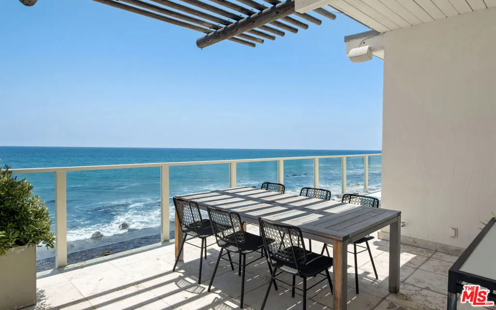 24216 Malibu Road, Malibu, California 90265 home-pic-15