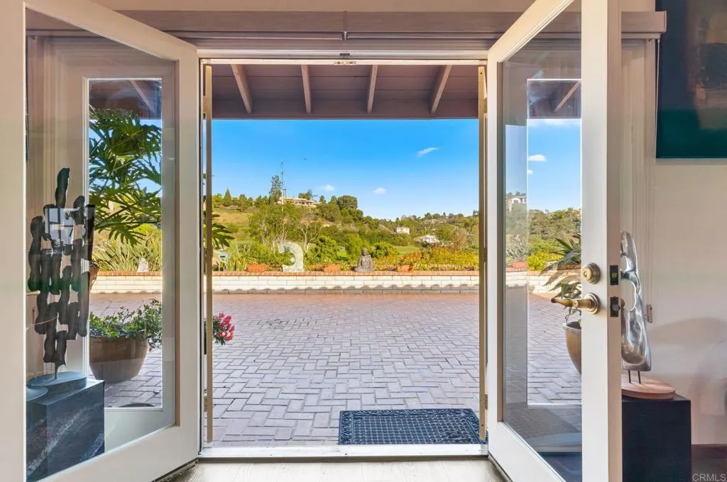 14911 Caminito Ladera, Del Mar, California 92014 home-pic-41