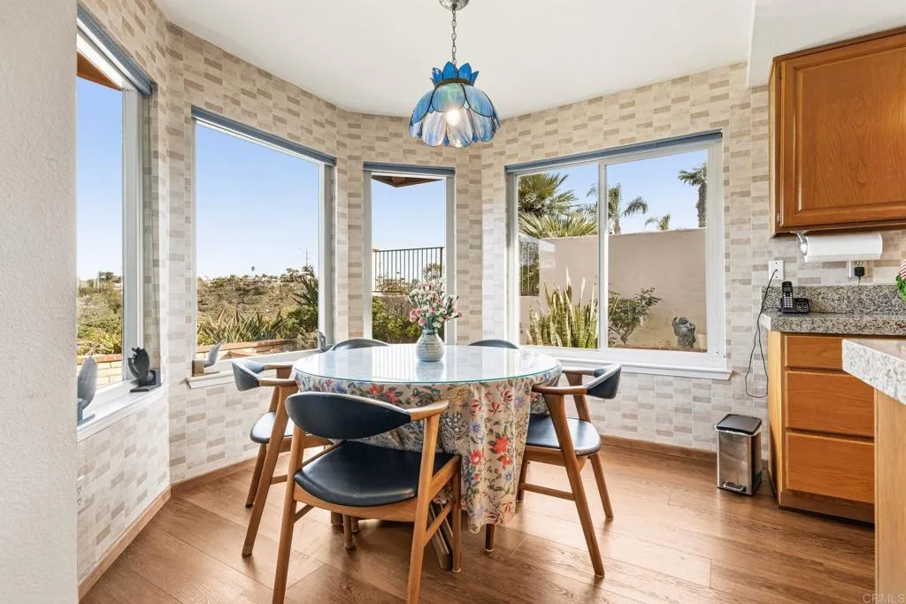 14911 Caminito Ladera, Del Mar, California 92014 home-pic-12