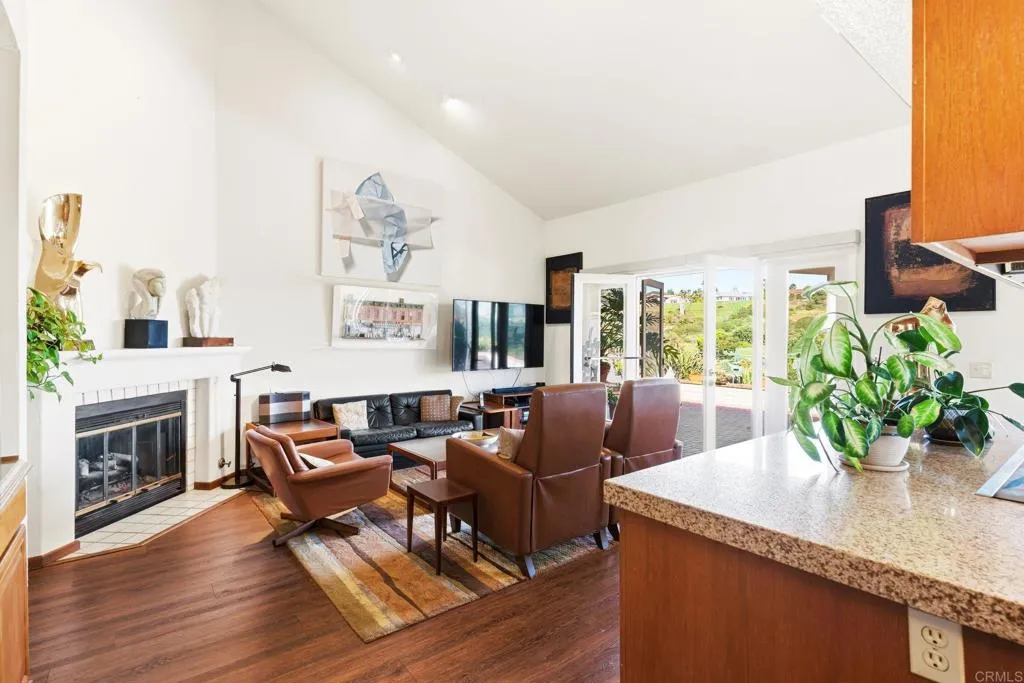 14911 Caminito Ladera, Del Mar, California 92014 home-pic-17