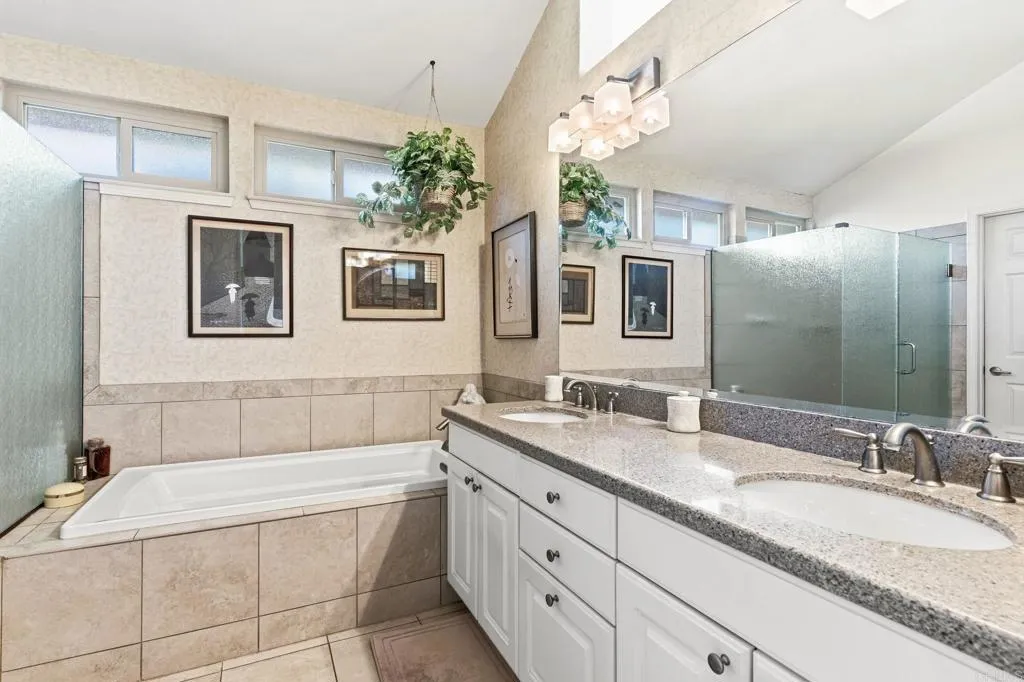 14911 Caminito Ladera, Del Mar, California 92014 home-pic-24