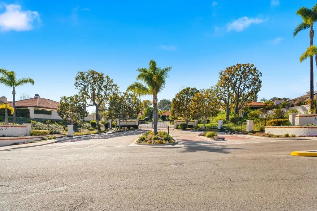 14911 Caminito Ladera, Del Mar, California 92014 home-pic-58