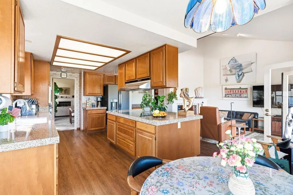 14911 Caminito Ladera, Del Mar, California 92014 home-pic-18