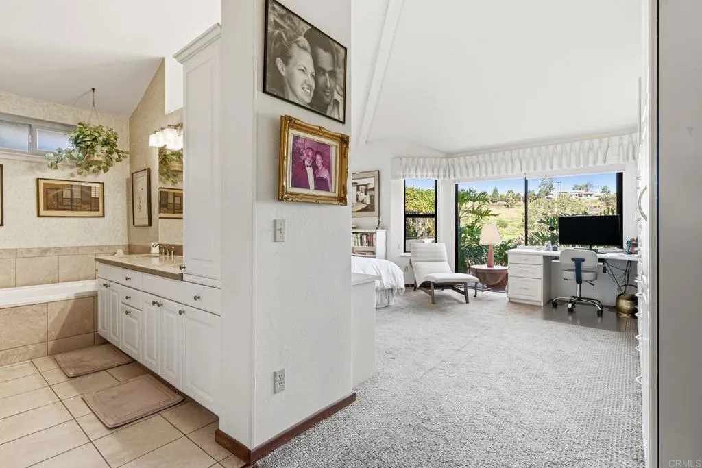 14911 Caminito Ladera, Del Mar, California 92014 home-pic-23