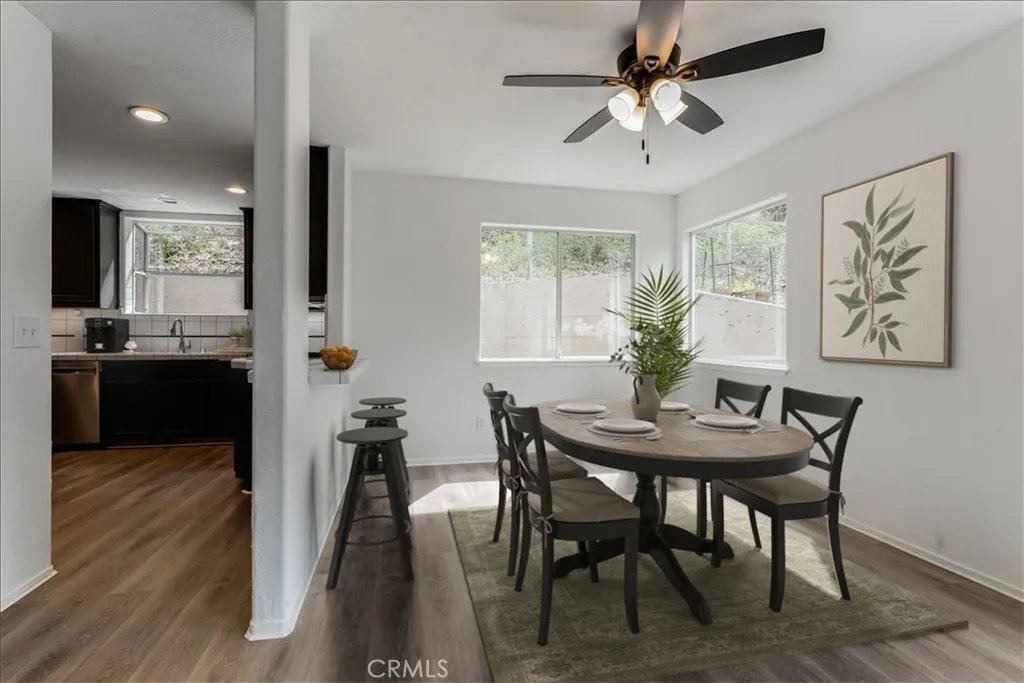 Dining Room Virtually Staged
