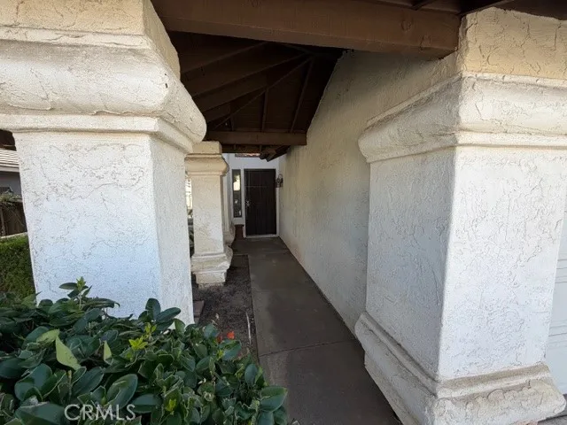 25455 Knollwood Drive, Murrieta, California 92563 home-pic-4