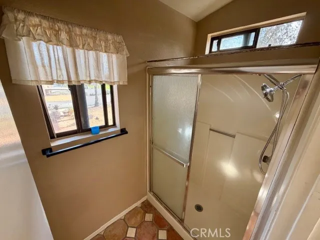25455 Knollwood Drive, Murrieta, California 92563 home-pic-28