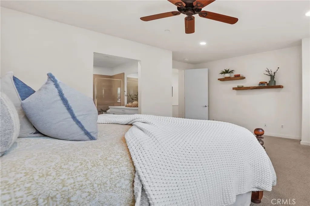 36 Savannah, Lake Forest, California 92630 home-pic-16
