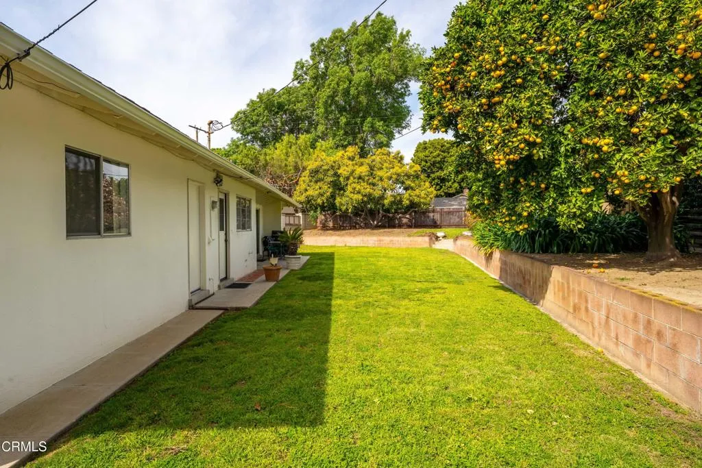 194 Dean Court, Ventura, California 93003 home-pic-34