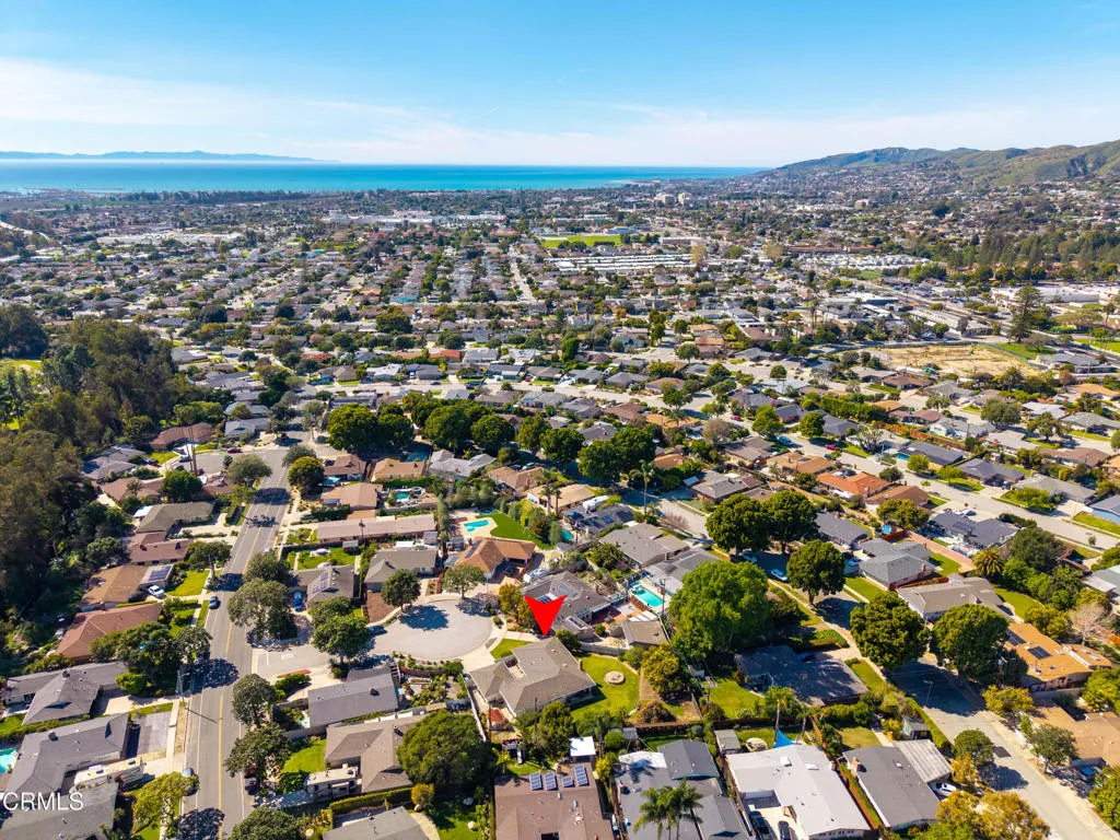 194 Dean Court, Ventura, California 93003 home-pic-38