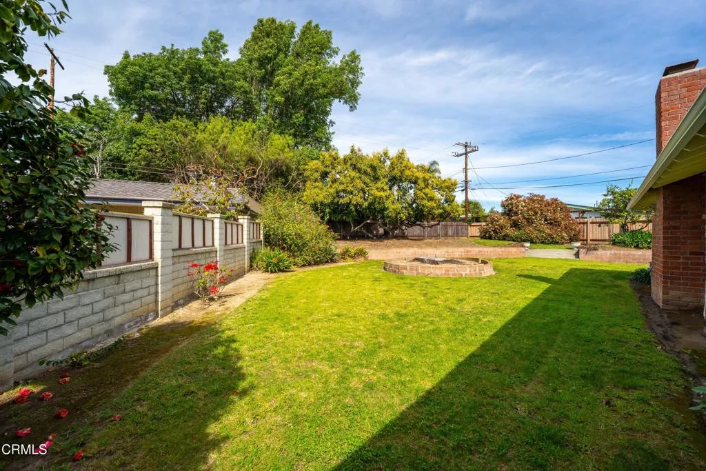 194 Dean Court, Ventura, California 93003 home-pic-26