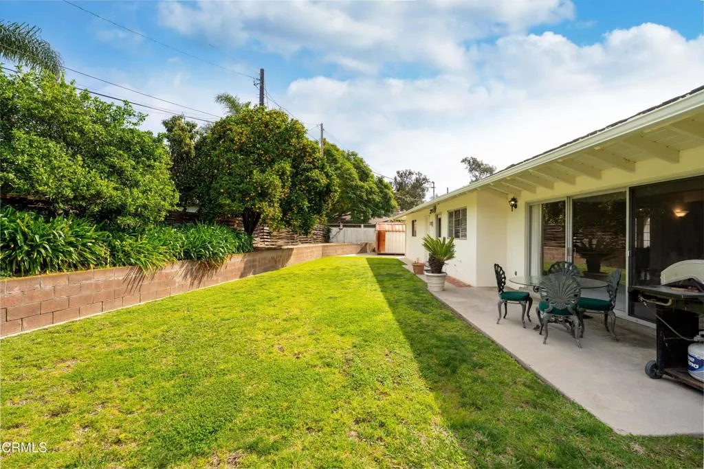 194 Dean Court, Ventura, California 93003 home-pic-25