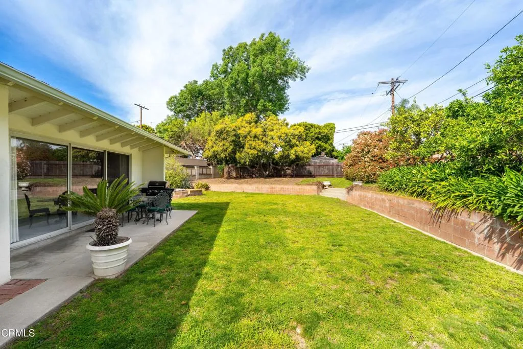 194 Dean Court, Ventura, California 93003 home-pic-30