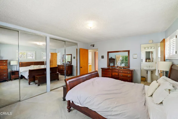 194 Dean Ct MLS-33