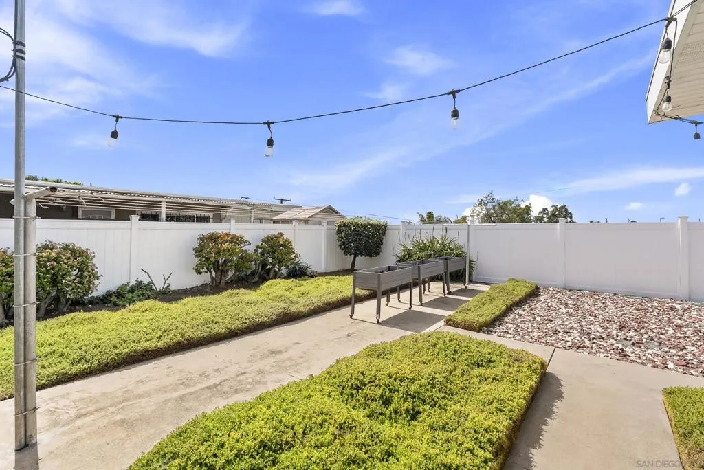 1054 Cuyamaca Ave, Chula Vista, California 91911 home-pic-23