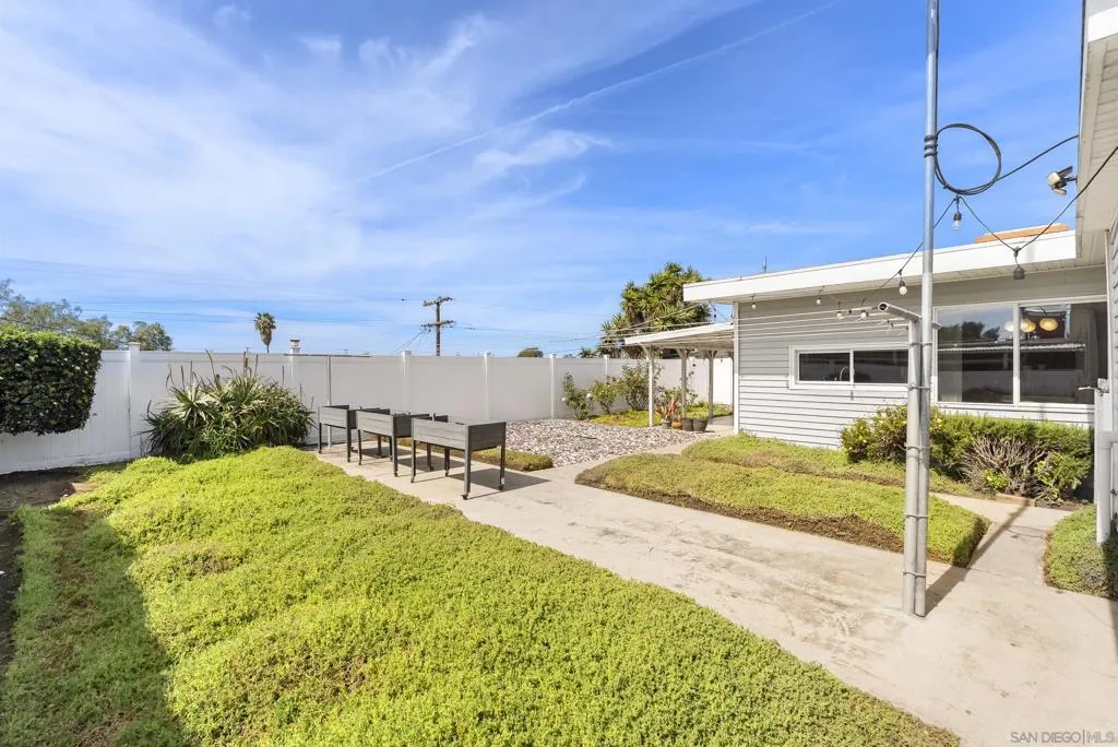 1054 Cuyamaca Ave, Chula Vista, California 91911 home-pic-22