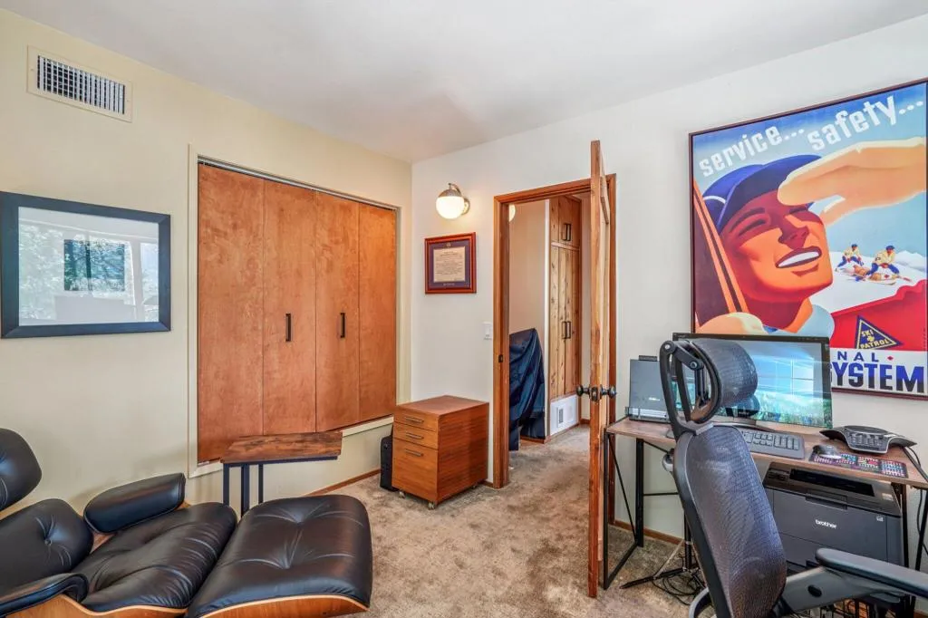 25284 Lakeview Drive, Idyllwild, California 92549 home-pic-43