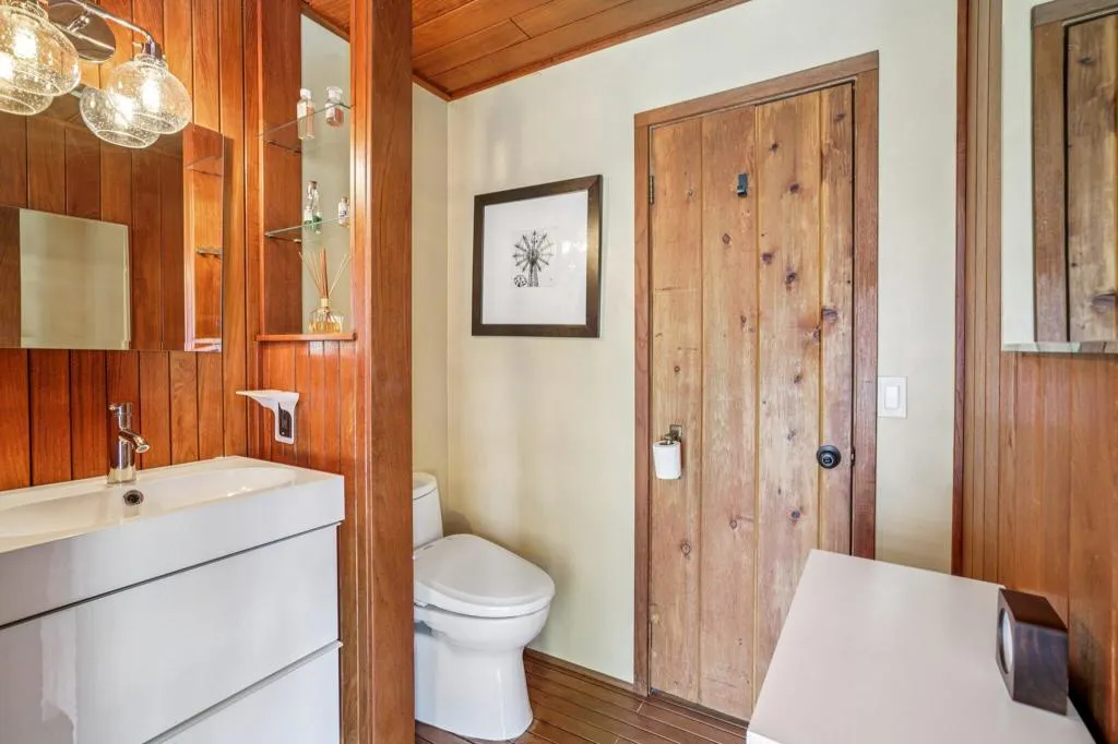25284 Lakeview Drive, Idyllwild, California 92549 home-pic-39
