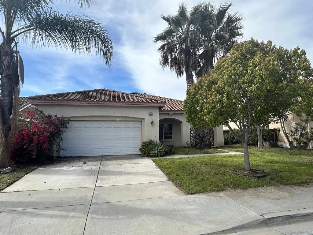 505 Portico Dr, Oceanside, California 92058 home-pic-1