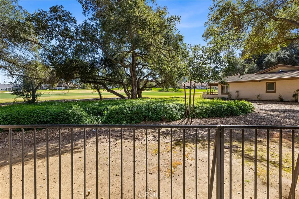 38260 Oaktree, Murrieta, California 92562 home-pic-39