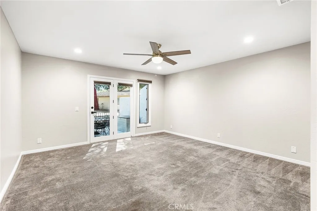 38260 Oaktree, Murrieta, California 92562 home-pic-33