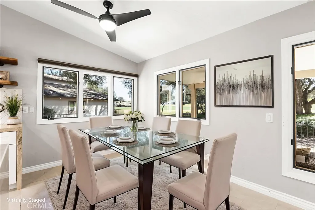 38260 Oaktree, Murrieta, California 92562 home-pic-12