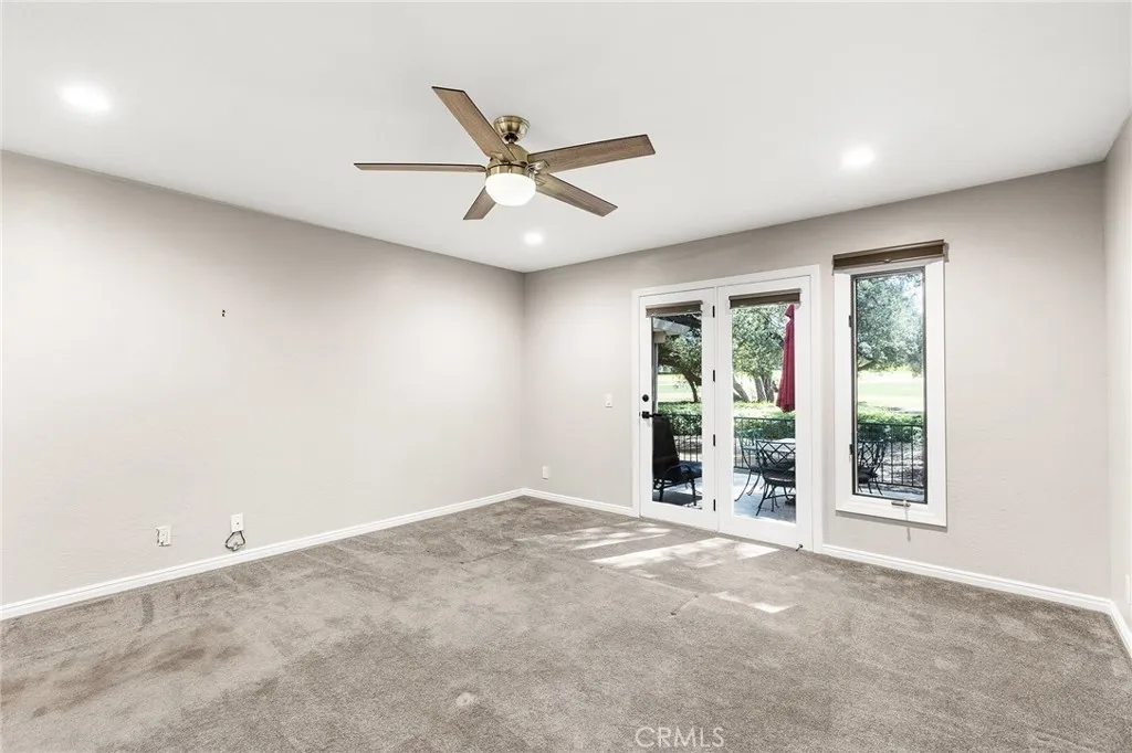 38260 Oaktree, Murrieta, California 92562 home-pic-35