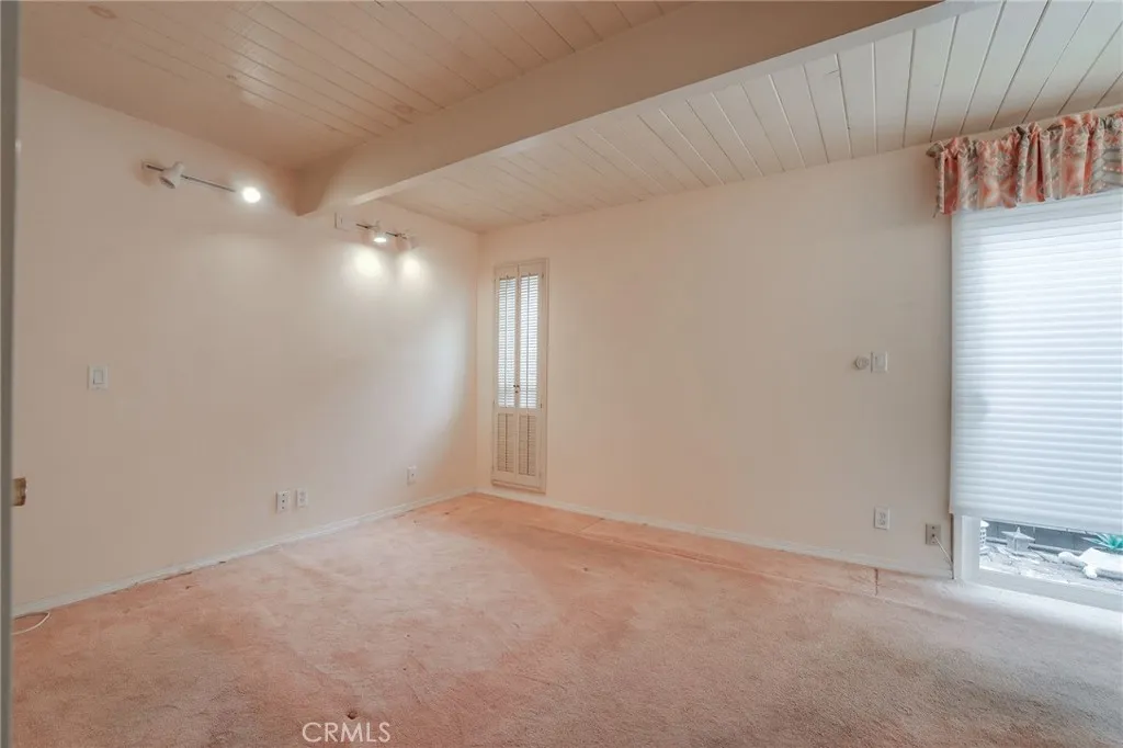 327 Walnut, Newport Beach, California 92663 home-pic-12