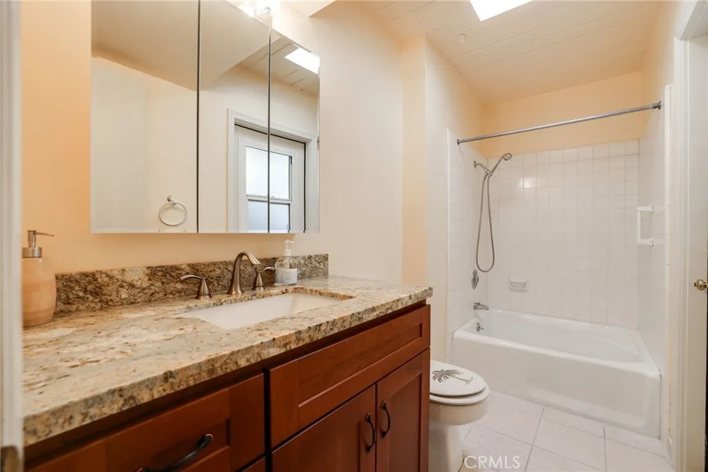 327 Walnut, Newport Beach, California 92663 home-pic-10