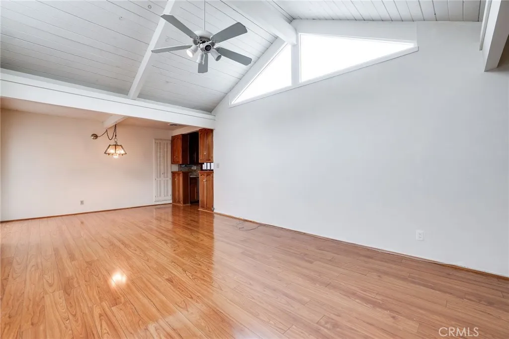 327 Walnut, Newport Beach, California 92663 home-pic-6