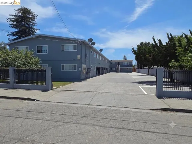 257 257 Poplar Ave, Hayward, California 94541