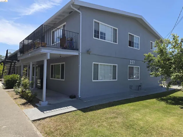 257 257 Poplar Ave, Hayward, California 94541