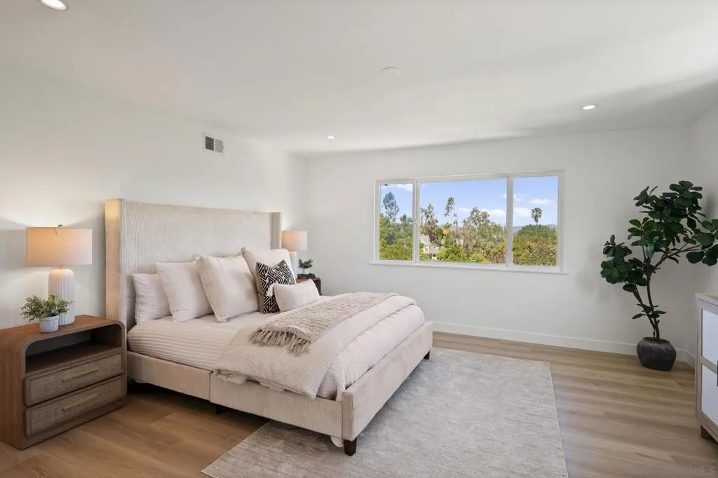 11228 Constellation Dr., El Cajon, California 92020 home-pic-7