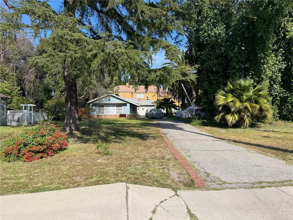 13029 Magnolia, Sherman Oaks, California 91423 home-pic-1
