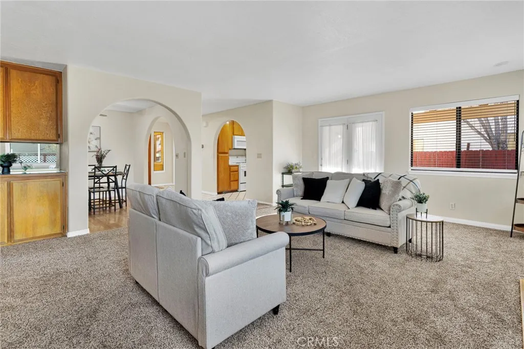 12760 Pinehurst, Victorville, California 92395 home-pic-6