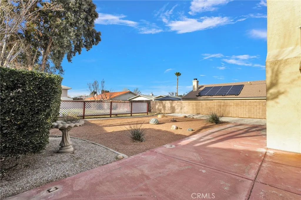 12760 Pinehurst, Victorville, California 92395 home-pic-32