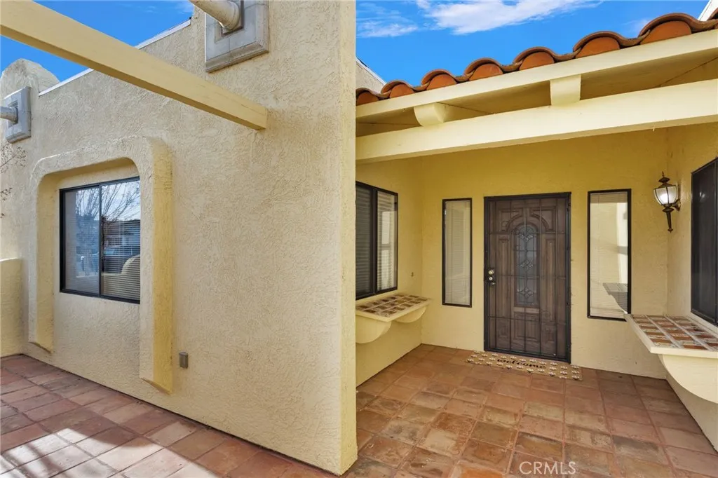 12760 Pinehurst, Victorville, California 92395 home-pic-5
