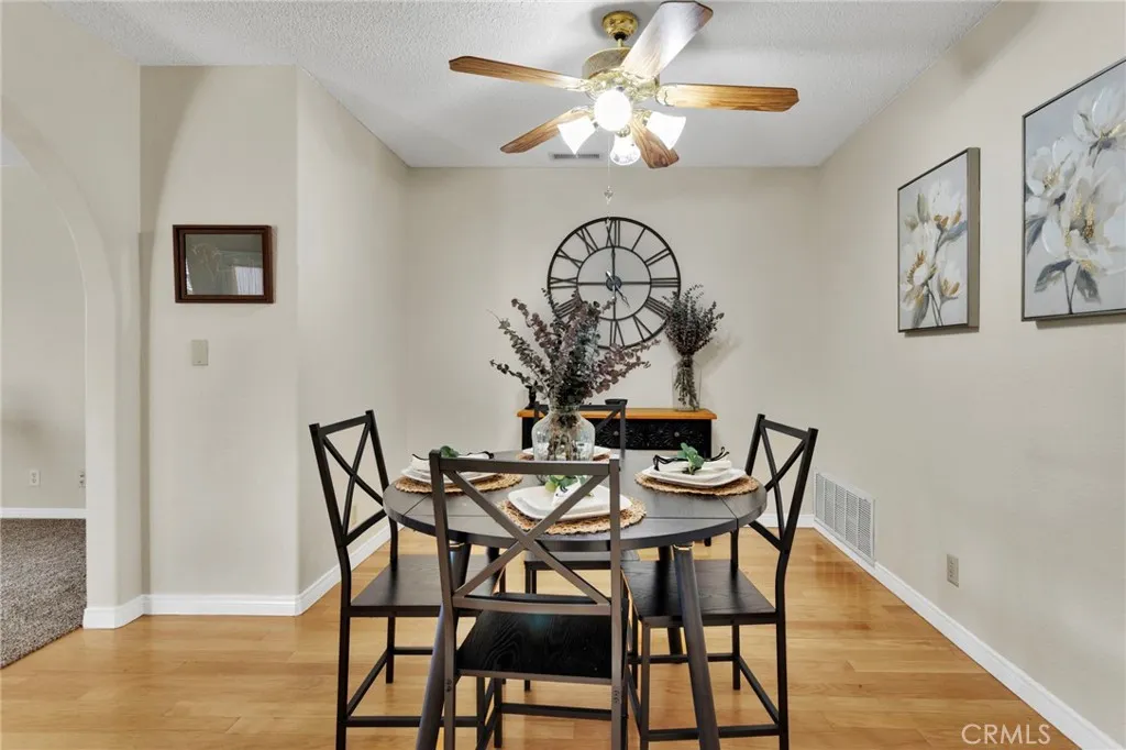 12760 Pinehurst, Victorville, California 92395 home-pic-15