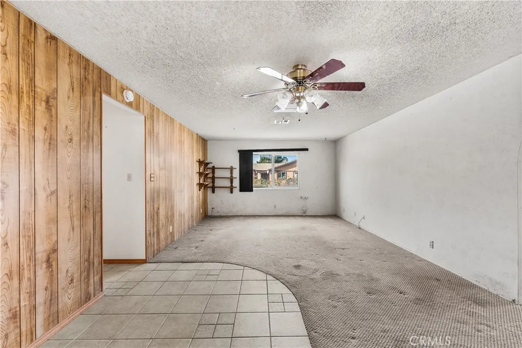 1156 W Avenue J10, Lancaster, California 93534 home-pic-11