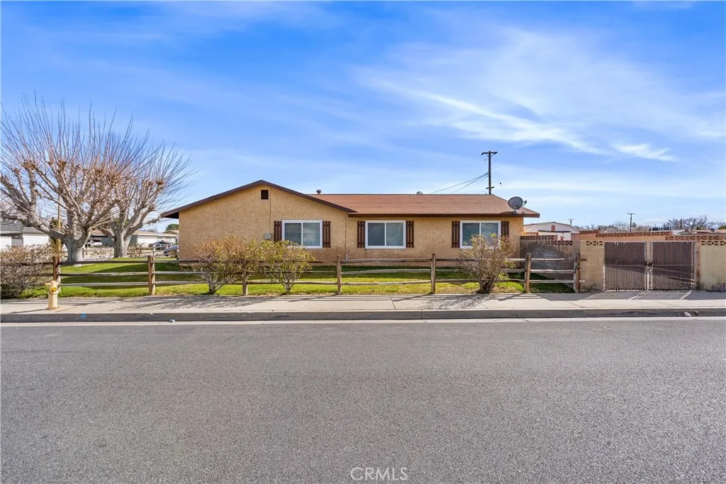 1156 W Avenue J10, Lancaster, California 93534 home-pic-39