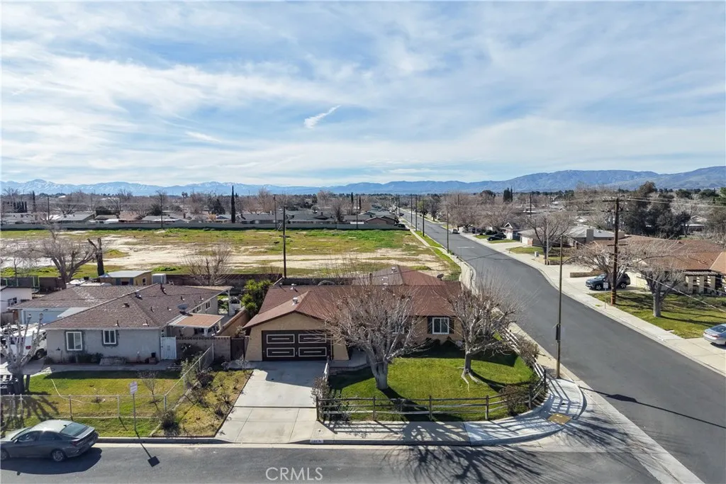 1156 W Avenue J10, Lancaster, California 93534 home-pic-43