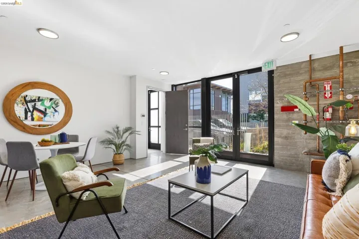 Level-in work/office space