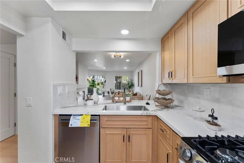 29 Celosia, Rancho Santa Margarita, California 92688 home-pic-17