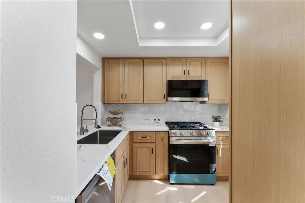 29 Celosia, Rancho Santa Margarita, California 92688 home-pic-3