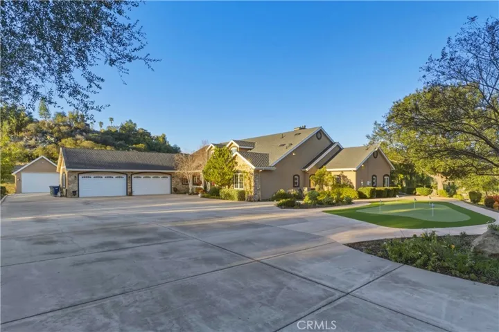 14179 Woods Valley, Valley Center, California 92082