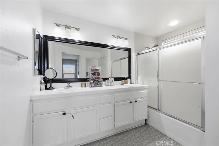 3236 Mariposa Way, Perris, California 92571