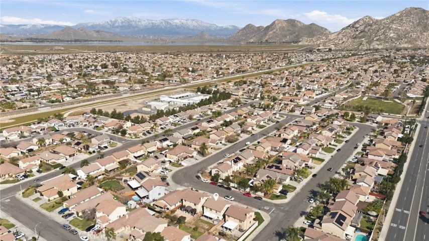 3236 Mariposa Way, Perris, California 92571