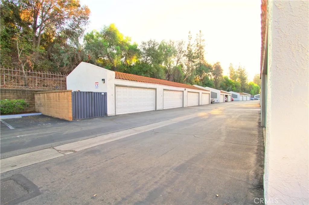 78 Brownfield, Pomona, California 91766 home-pic-11
