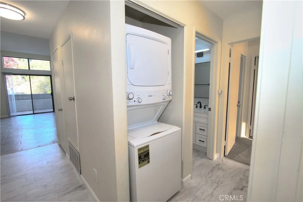 78 Brownfield, Pomona, California 91766 home-pic-19